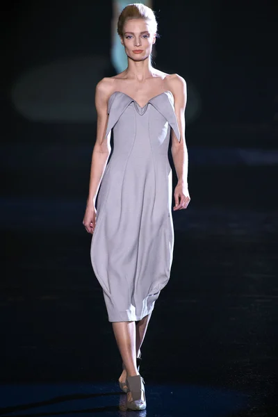 Look 8